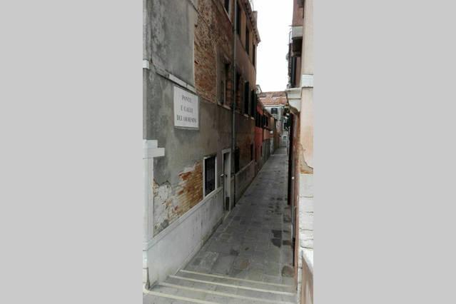 Calle Dei Ormesini Veneza Exterior foto